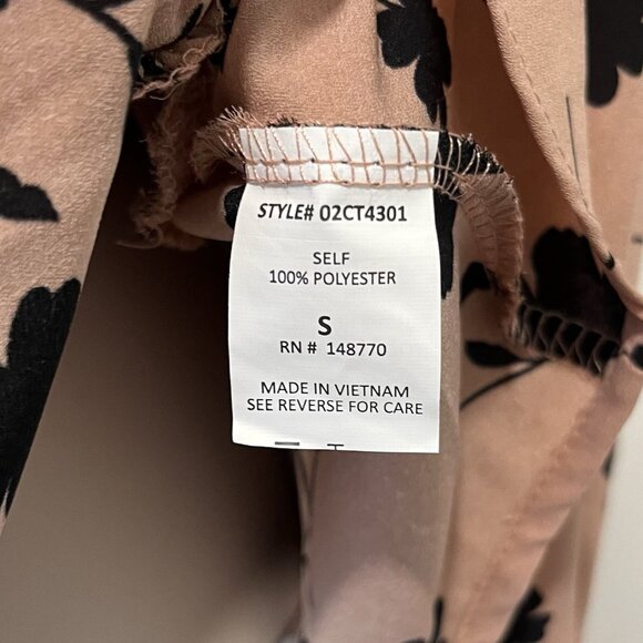 Smocked Women's Peplum Floral Bouse S - Picture 3 of 8